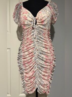 NWOT Madden NYC Sweetheart Cut-Out Bodycon Ruched Dress Floral Sz Small